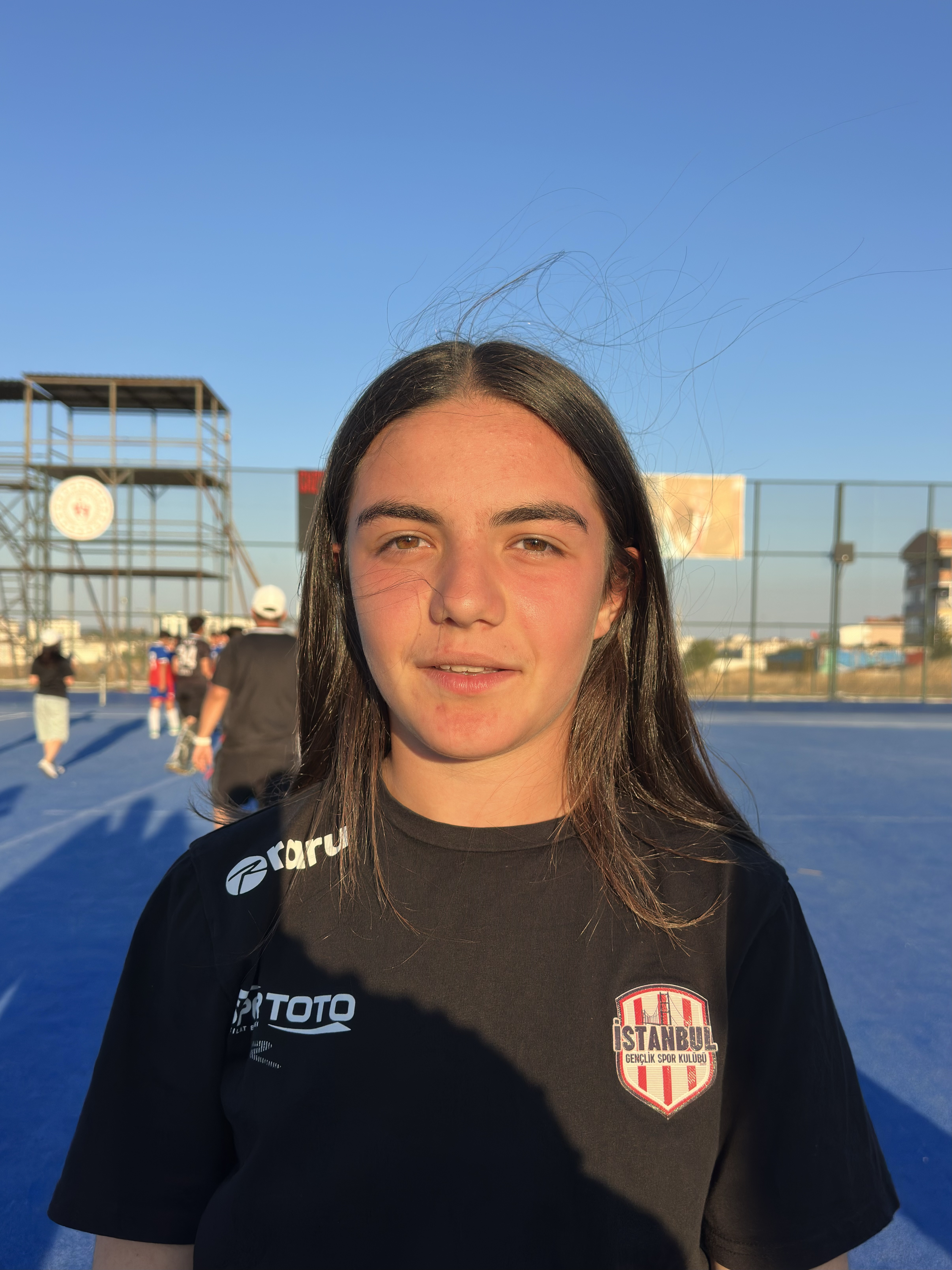 NAZLICAN  ERİK 