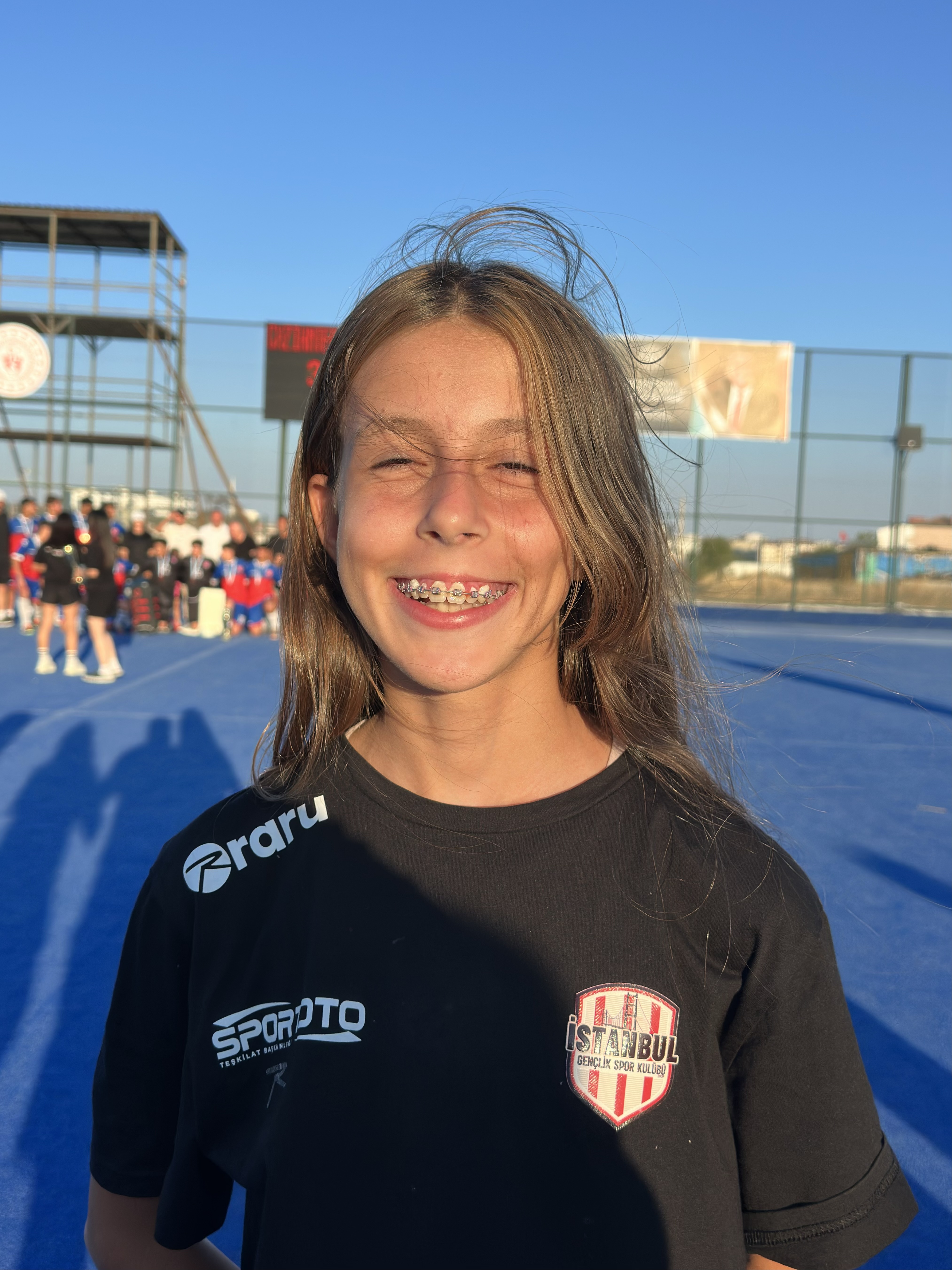 Bahar Hançer — field hockey